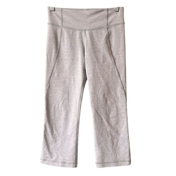 lululemon athletica Pants - Lululemon Light Grey Capri Leggings Wide Hem Sz 4 Activewear Sporty Yoga Walk